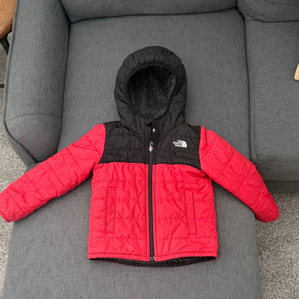 The North Face Red and Black Hooded Puffer Jacket 5T